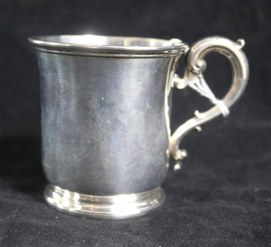 An early Victorian silver christening mug by The Barnards, London, 1839.